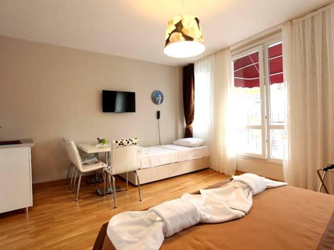 Taksim Cetinkaya Hotel 2*